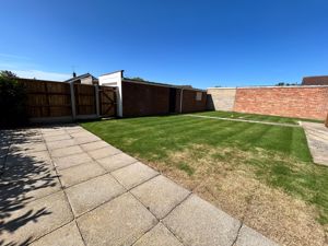 Photo 21- click for photo gallery